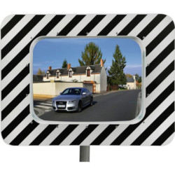Miroir de circulation routiere conforme economique 450x600mm distance maxi d'observation 10m
