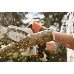 SCIE DE JARDIN GTA26 AVEC BATTERIE AS2.CHARGEUR AL10 . ETUI PACK