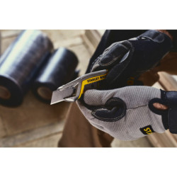 CUTTER QUICK SNAP FATMAX 18 MM BOUTON POUSSOIR