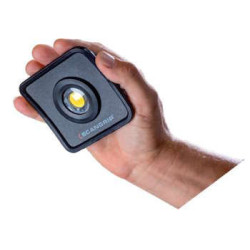 PROJECTEUR COMPACT A LED NOVA MINI RECHARGEABLE 1000 LUMENS