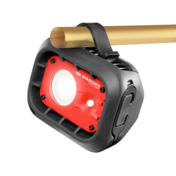 PROJECTEUR RECHARGEABLE 2500 LUMENS 779.2500RPB