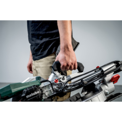 Scie à onglets et radiale compacte KGS254M Metabo