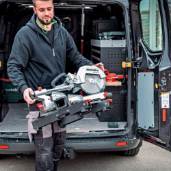 Scie à onglets et radiale compacte KGS254M Metabo