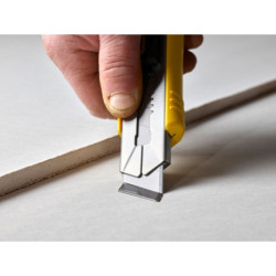 LAMES DE CUTTERS 25MM - CARTE 10 LAMES - FATMAX