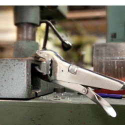 PINCE ETAU A CREMAILLERE 250mm EXPERT