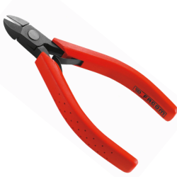 Pince coupante diagonale. coupe axiale
