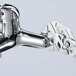 PINCE CLE 300 MM GAINEE PVC CHROME
