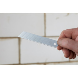 LAMES DE CUTTER 18 mm (BLIST 10 PCS)