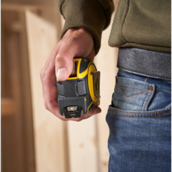 MESURE BLADE ARMOR MAGNETIQUE AUTOLOCK 5 x 32MM FATMAX PRO