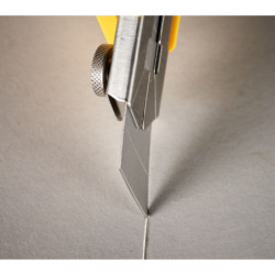 LAMES DE CUTTERS 18MM - CARTE 10 LAMES - FATMAX